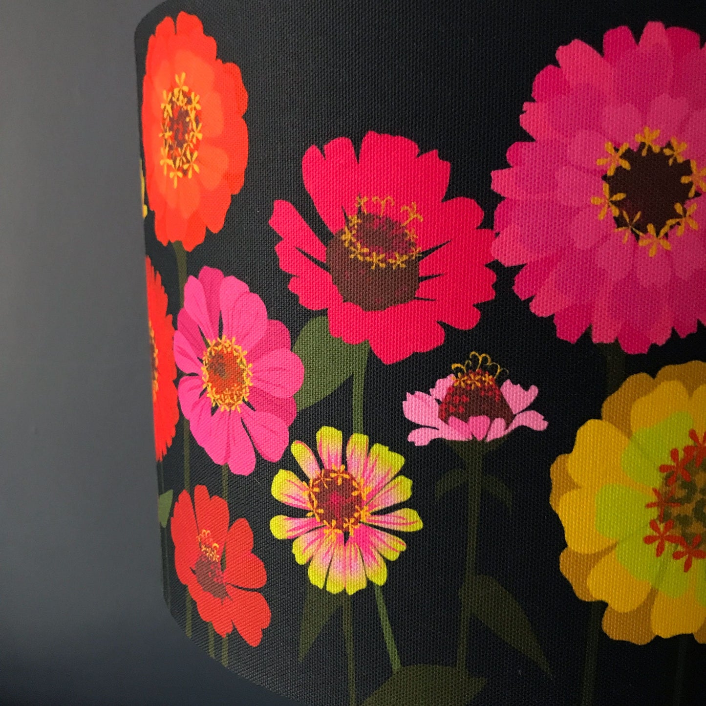 Zinnia Lampshade with bold colours and cheerful flowers