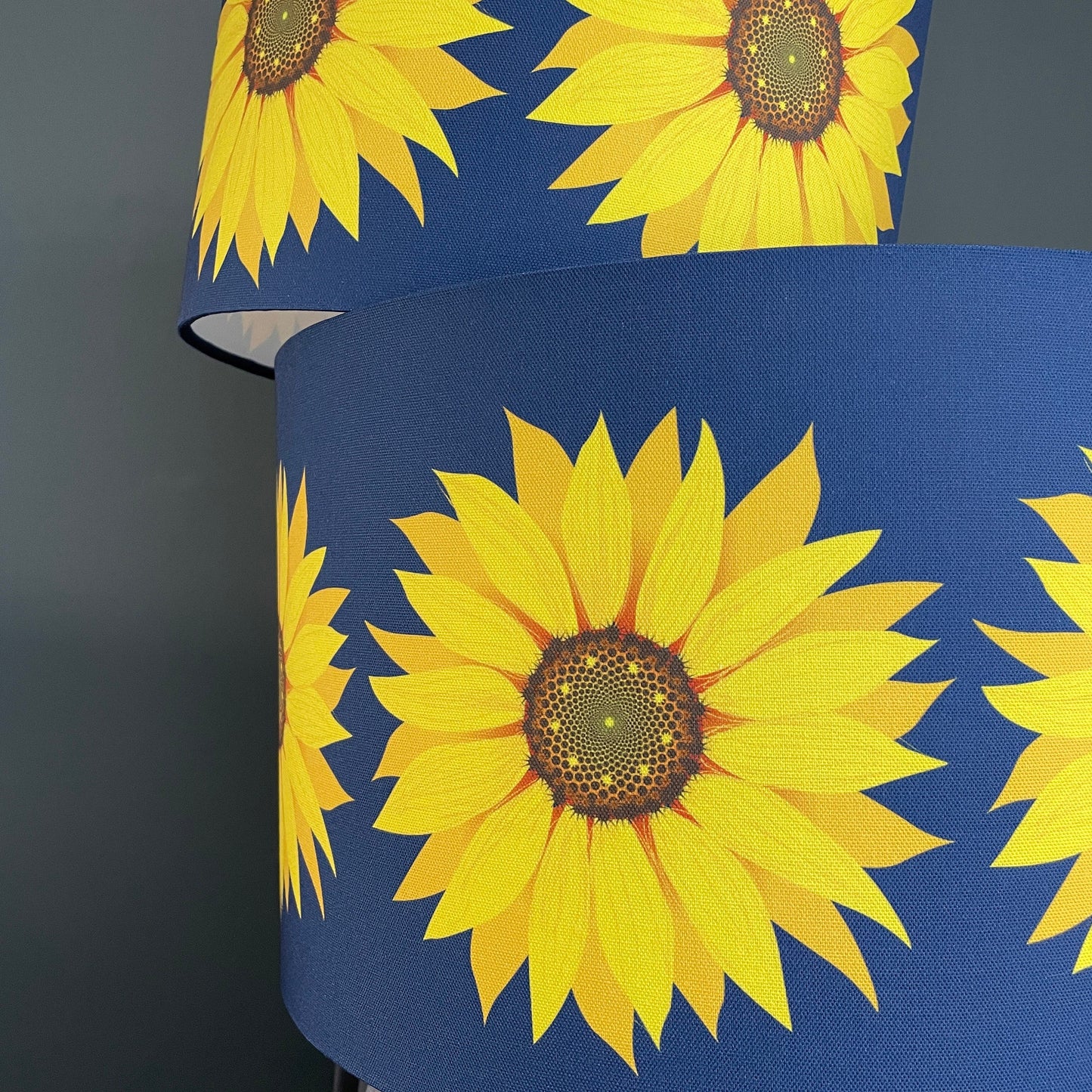 Sunflower dark blue lampshade