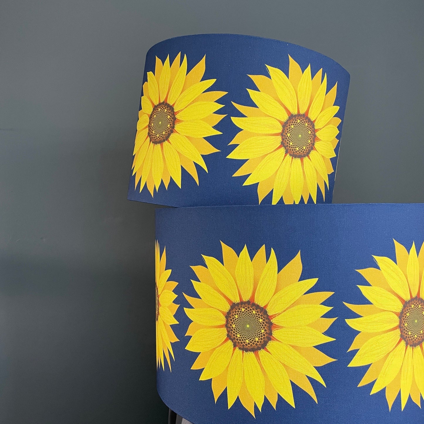 Sunflower dark blue lampshade