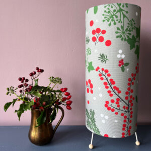 Table Lamp with feet Winter Berries design